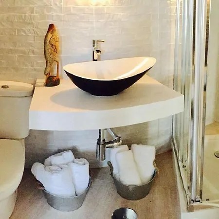 Ocean View Triplex Apartamento